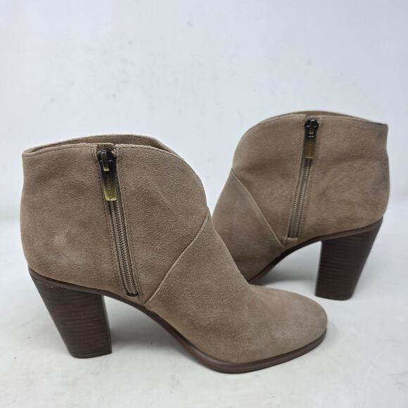 Vince Camuto Franell Suede Almond Toe Ankle Booties Womens Size 7.5 Taupe Zip - Picture 6 of 8